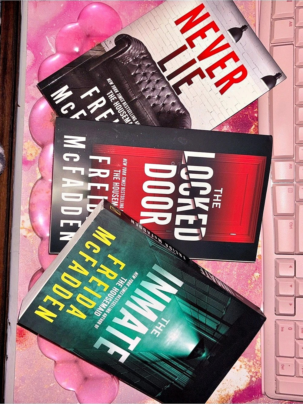Freida McFadden Book Bundle The Inmate / The Locked Door / Never Lie Book Set